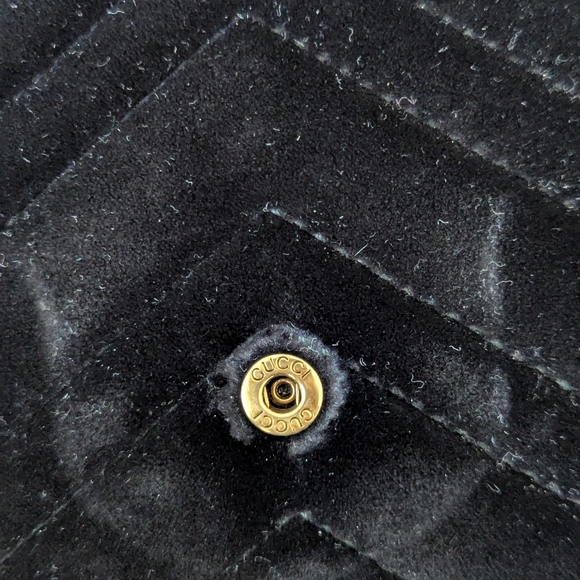 Black Gucci Marmont Velvet Crossbody Bag - Picture 13 of 15